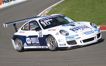 Carrera Cup in Zandvoort: Zeitstrafe und Kühlwasser bremsen Norbert Siedler aus - Foto: JHerlein