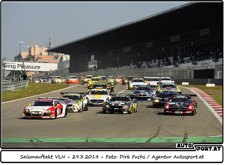 Die Saison der VLN beginnt wieder mit der ADAC Westfalenfahrt, hier der Start 2014 - Foto: Dirk Fuchs/Agentur Autosport.at