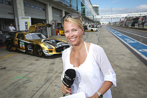Julia Josten (SPORT1)  - Foto: ADAC Motorsport