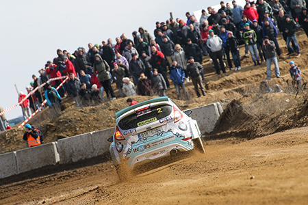 Roman ODLOZILIK gewinnt die Schneerosen Rallye 2016<br>Foto: Martin Butschell/agentur Autosport.at