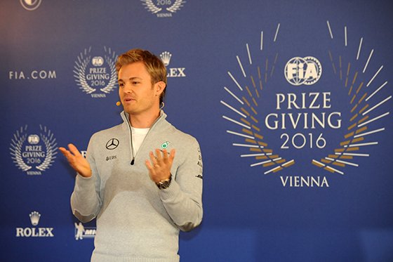 Der Moment als Nico Rosberg seinen Rücktritt erklärte<br>Foto: Dirk Hartung/Agentur Autosport.at