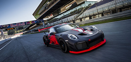 RBR Porsche 911 GT2 RS Clubsport V Philip Platzer Red Bull Content Pool
