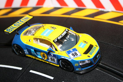 Slotcar Audi R8 LMS Phoenix Racing Carrera 2010 Kopie